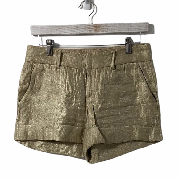 Club Monaco Metallic Gold Cuffed Shorts Size 0 - Picture 1 of 8